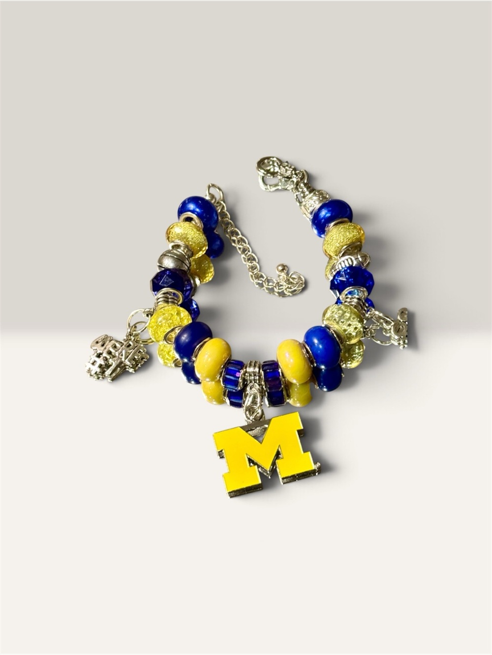 University of Michigan Wolverines beaded charm bracelet
